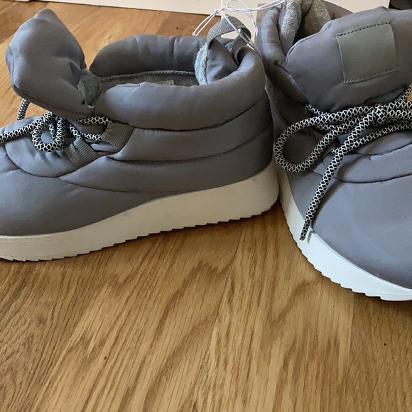 Women’s ankle grey boots/shoes. NWT! A New Day /target. Size 7 1/2 - Picture 6 of 6